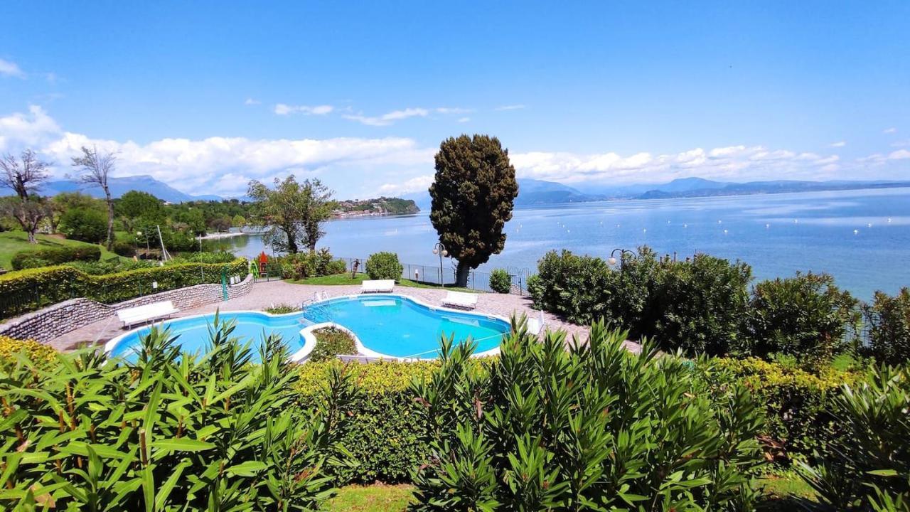 Front Lake Amazing View Manerba del Garda Exteriér fotografie