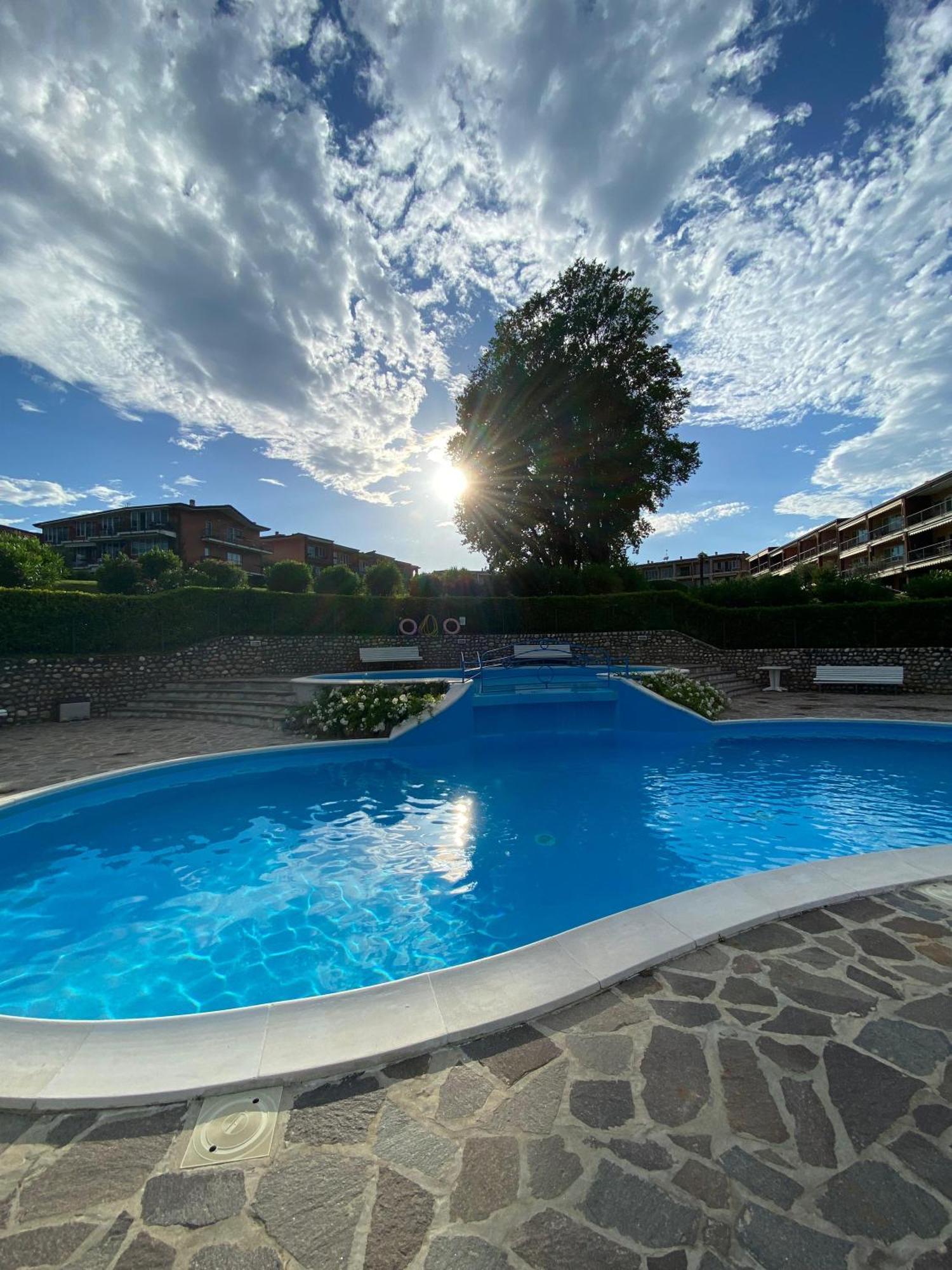 Front Lake Amazing View Manerba del Garda Exteriér fotografie